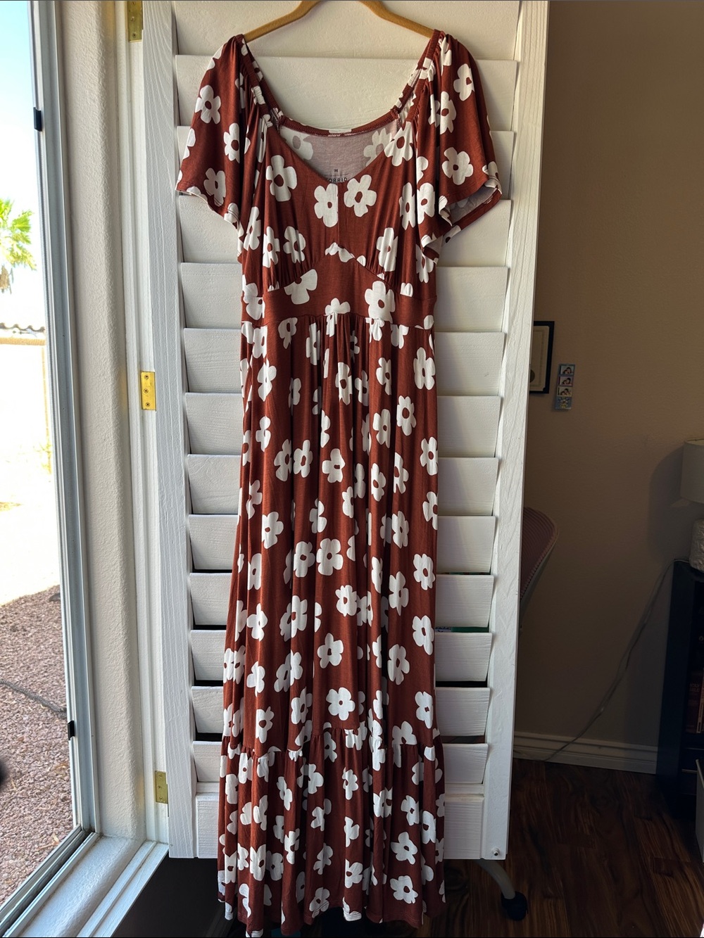 Torrid Super Soft Daisy Mod Vintage Floral Flutter Sleeve Maxi Dress 00 Large